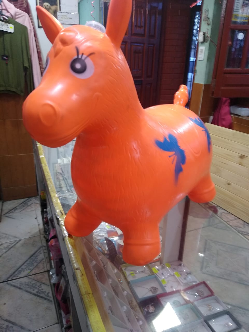 Saltarín Caballo Naranja